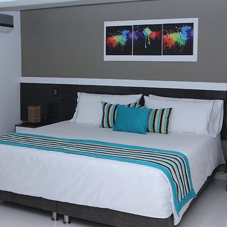Varanasi Hotel Boutique Aeropuerto Cartagène Extérieur photo