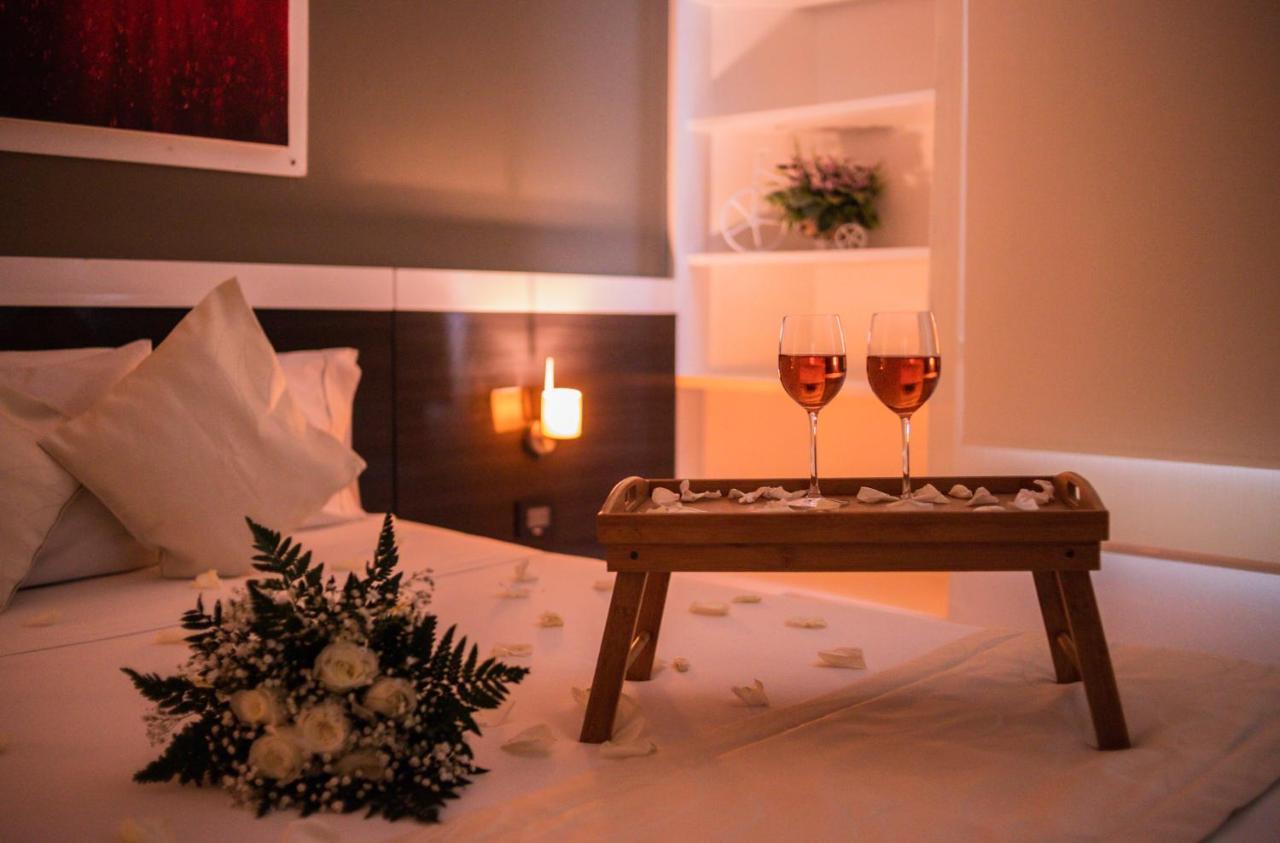 Varanasi Hotel Boutique Aeropuerto Cartagène Extérieur photo