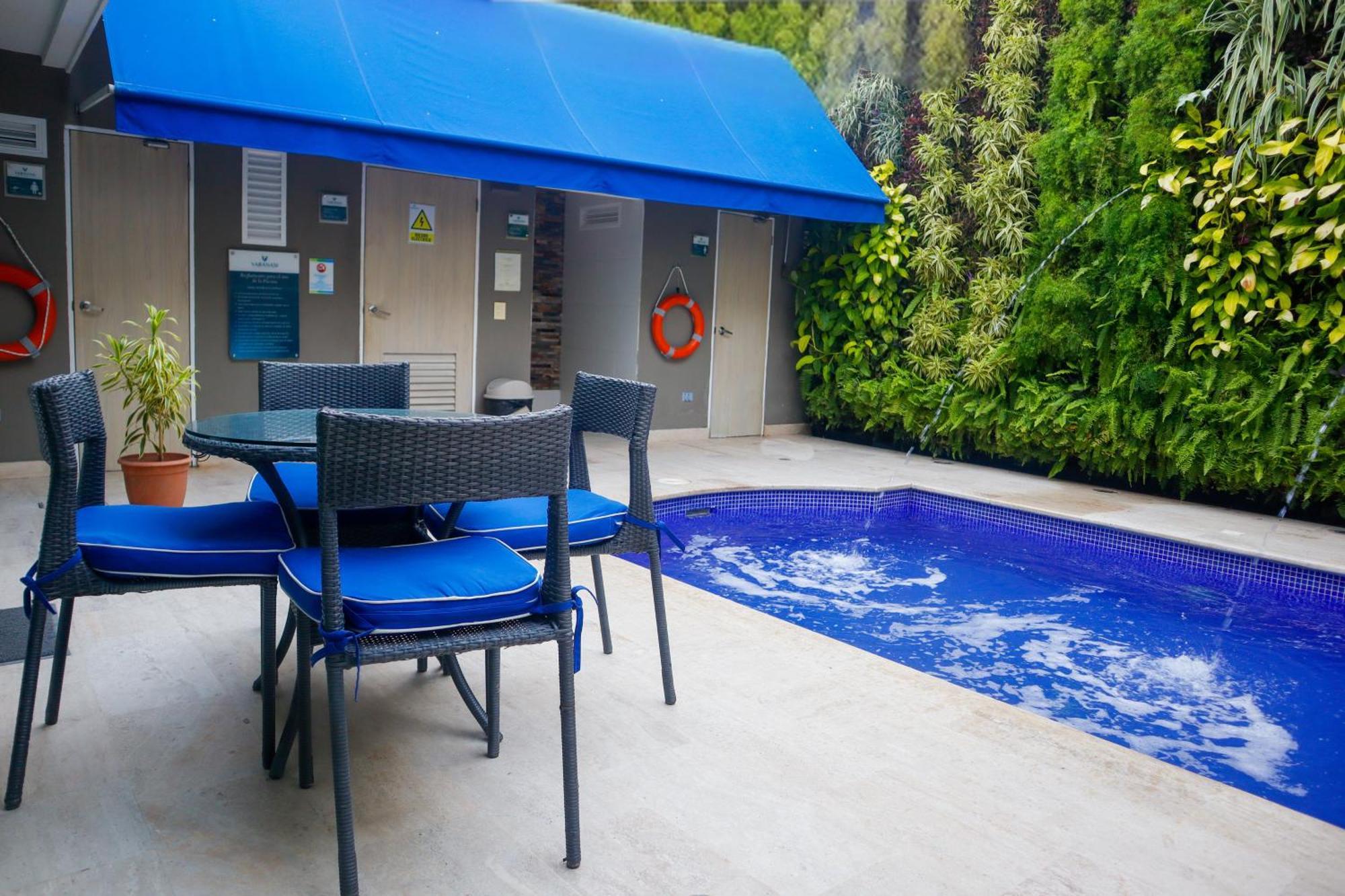 Varanasi Hotel Boutique Aeropuerto Cartagène Extérieur photo