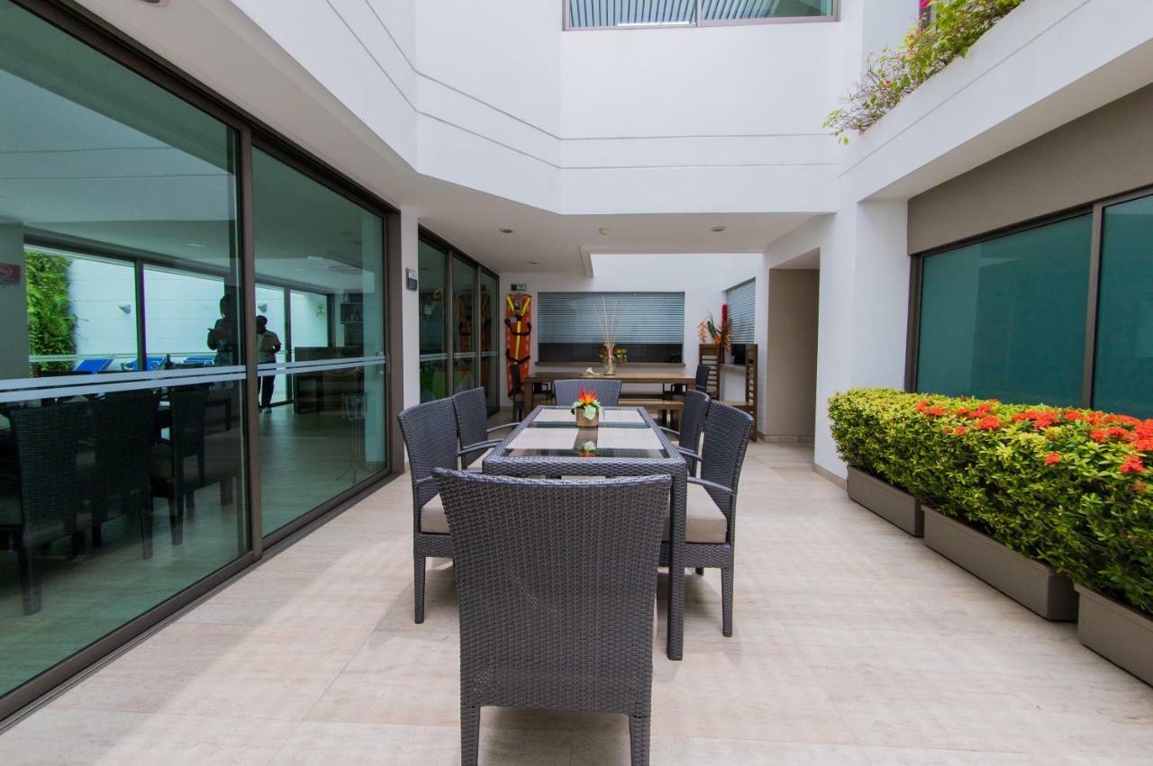 Varanasi Hotel Boutique Aeropuerto Cartagène Extérieur photo